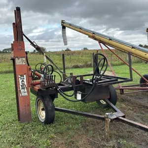 Shaver hyd trailer style post pounder
