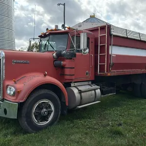 1981 Kenworth W900 Tandem Axel Grain Truck, 546,685 odometer showing, VIN# M909974, OWNERS: D L Fortune - Robert G Fortune SELLER: FRASER AUCTION SERV