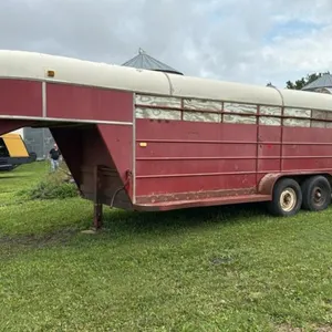 1980 Bobco 18’ t/a stock trailer VIN# K4HHAB2 OWNERS: D L Fortune - Robert G Fortune SELLER: FRASER AUCTION SERVICE LTD ______________________________