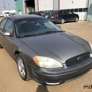 2004 Ford Taurus SE Car
 UNRESERVED