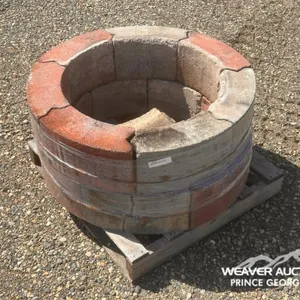 BRICK FIRE PIT