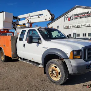 2006 Ford F450 Truck w/ Articulating Boom Lift
 UNRESERVED