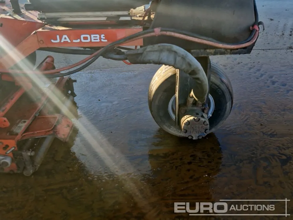 Jacobsen Tri-King 1672D 3 Wheel 3 Gang Ride On Lawnmower - Aucteeno