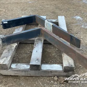 4 FT. WHEEL LOADER PALLET FORKS