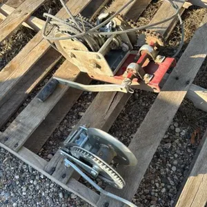 Hand cable winches