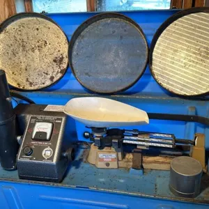 Dimo’s 919 moisture tester