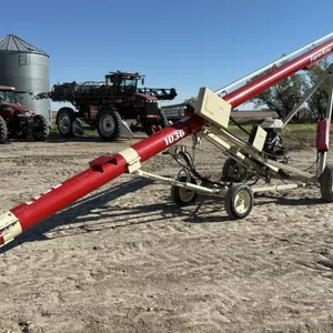 FarmKing 1036 auger, s/n 210695910