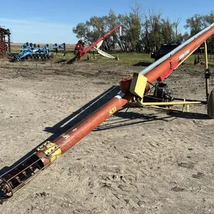 Farmking 831 auger, s/n 9115863