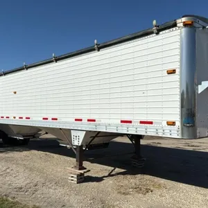 2011 40' Timpte super hopper T/A aluminum grain trailer, VIN# 1TDH40027BB130650, OWNER:OWNER: B&H Hildebrand Ltd – R&J Hildebrand Ltd, SELLER: