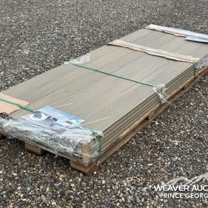 (30) OUTDOOR COMPOSITE PLANK FLOORING