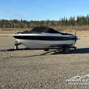 2007 MAXUM 18 FT. BOW RIDER LAKE BOAT