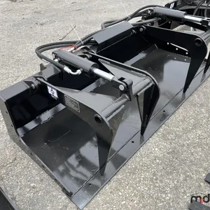 GIYI 72" Skid Steer Plate Grabber
 UNRESERVED
