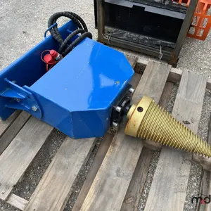 GIYI Mini Skid Steer Log Splitter
 UNRESERVED