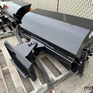 GIYI 43" Mini Skid Steer Sweeper
 UNRESERVED