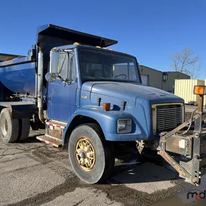 2001 Freightliner FL80 End Dump w/ Plow (Non-Runner)
 UNRESERVED