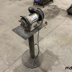 Delta Bench Grinder w/ Wire Wheel
 UNRESERVED