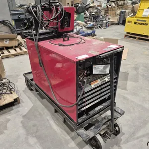 Lincoln Ideal Arc Plus Power 500 Welder & LN-7 Wire Feeder
 UNRESERVED