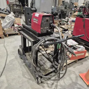 Lincoln Electric LF-74 Wire Feeder w/ Cart
 UNRESERVED
