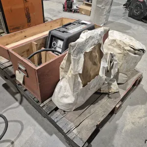 Hobart Hefty CC/CV Welder
 UNRESERVED
