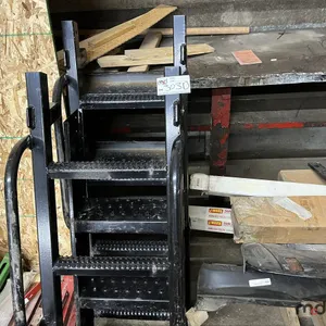 (2) Bourgault Ladders
 UNRESERVED