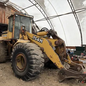 John Deere 744H Wheel Loader
 UNRESERVED