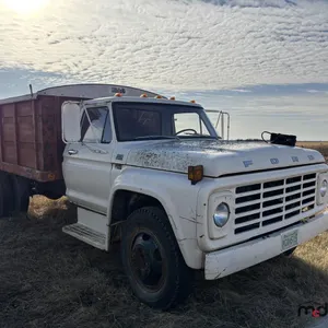 1973 Ford F500 S/A Grain Truck (Non-Runner)
 UNRESERVED