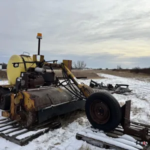 Sweepster H8Y Pull-Type Sweeper
 UNRESERVED