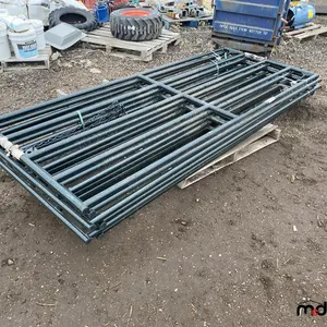 (6) 10' Walk Through Gates w/ 1 5/8'' Tubing (Damaged)
 UNRESERVED