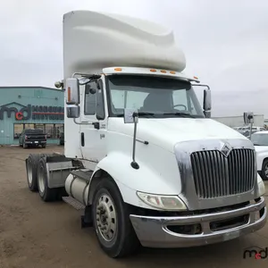 2004 International 8600 T/A Semi Truck
 UNRESERVED