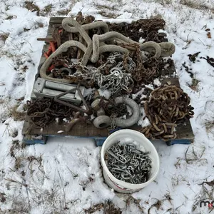 Pallet of Assorted Chains & Accessories
 UNRESERVED