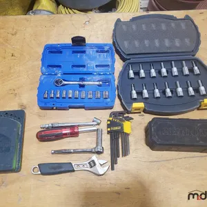 Box of Sockets, Speaker and Tools
 UNRESERVED