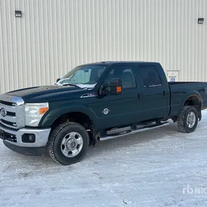 2011 Ford F-350 XLT 4x4 Crew Cab Pickup