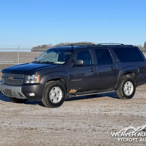 2011 CHEVROLET SUBURBAN 4 DOOR STATION WAGON