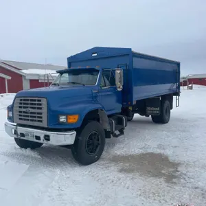 1995 Ford F800 series s/a grain truck , 156,729 kms showing, VIN#1FDXF80C2SVA02923, **SAFETIED**, OWNER: Calvern Farms LTD, SELLER: FRASER AUCTION LTD