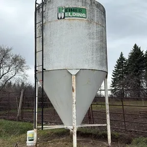Riemer 670 hopper bottom feed bin on skid (Unit B)  s/n 9511RW1847