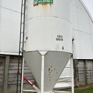 Riemer 870 hopper bottom feed bin on legs (Unit C)  s/n 0105RWM202