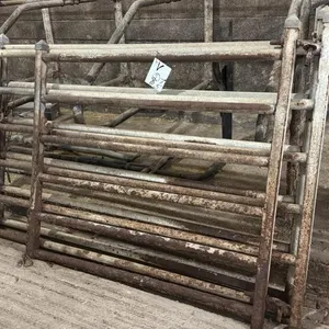 Galvanized gate various lengths (V)