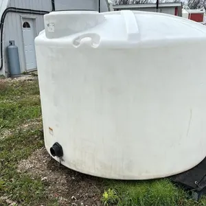 1250 gal poly tank (imp gal)