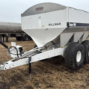 Willmar super 800 tandem axle fertilizer spreader  s/n AG3WS8000FV001173