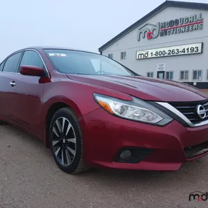 2018 Nissan Altima SV Car