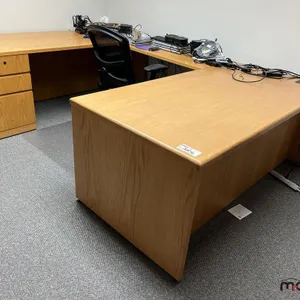U-Shaped Wood Desk 110"x71"x29" (Desk Only)
 UNRESERVED