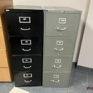 (2) Filing Cabinets (28"x18"x51")
 UNRESERVED