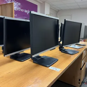 (11) Assorted HP Monitors
 UNRESERVED