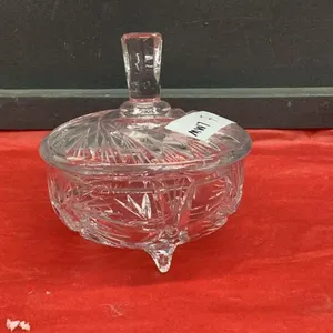SMALL PINWHEEL CRYSTAL CANDY DISH W/ LID