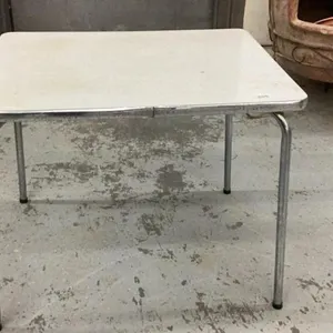 VINTAGE KIDS TABLE