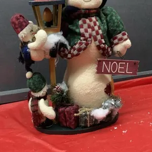 SNOWMAN & FRIENDS FLOOR ORNAMENT