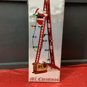 ANIMATED STEPPING SANTA