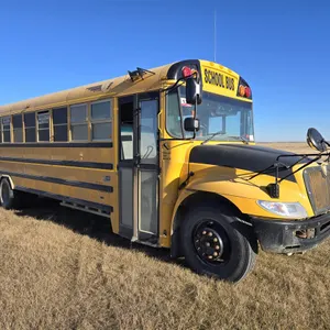 International 14-Seat Handicap School Bus
 UNRESERVED