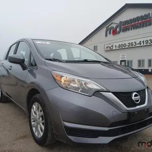 2018 Nissan Versa Note SV Car