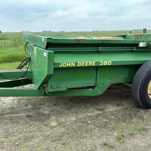 John Deere 350 s/a manure spreader